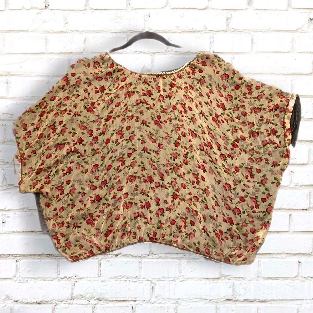 Bat wing light weight summer T.